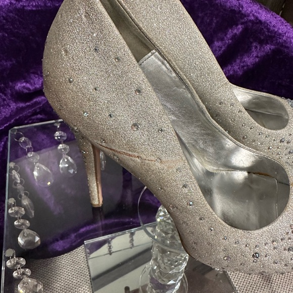 DEB size 8.5 Silver Glitter & Rhinestones Prom Pageant Wedding bride stiletto - Picture 5 of 7